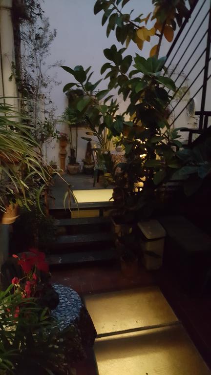 Hostal Residencia Catalina Palamos Bagian luar foto
